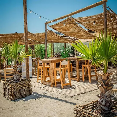 Mamaia Nord Astoria Sea View Marsail * Нэводари