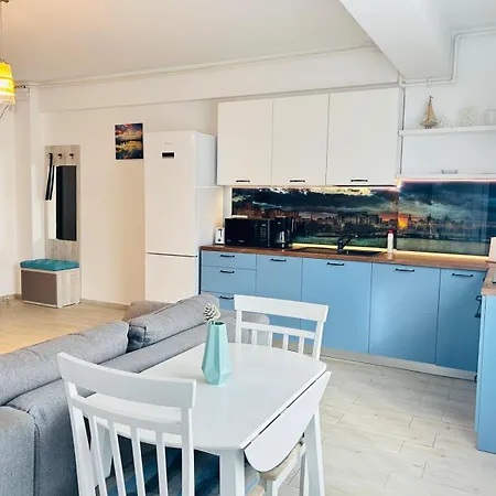 Mamaia Nord Astoria Sea View Marsail Апартаменты Нэводари